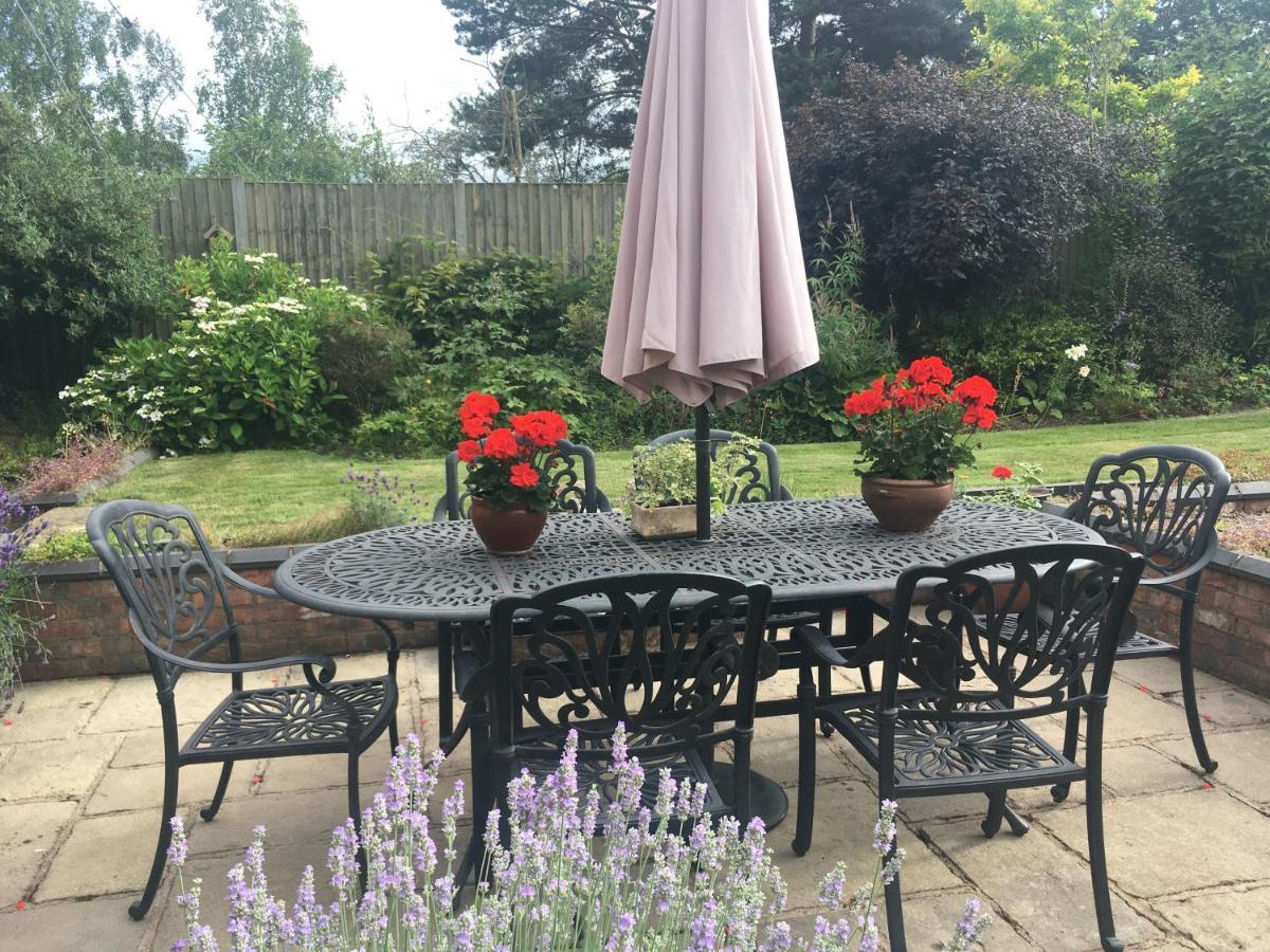 Pelham Grove Bed and Breakfast Wroxeter Εξωτερικό φωτογραφία